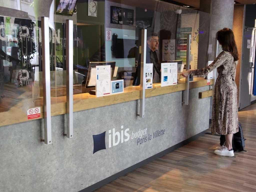 ibis Budget Paris La Villette 19ème Esterno foto