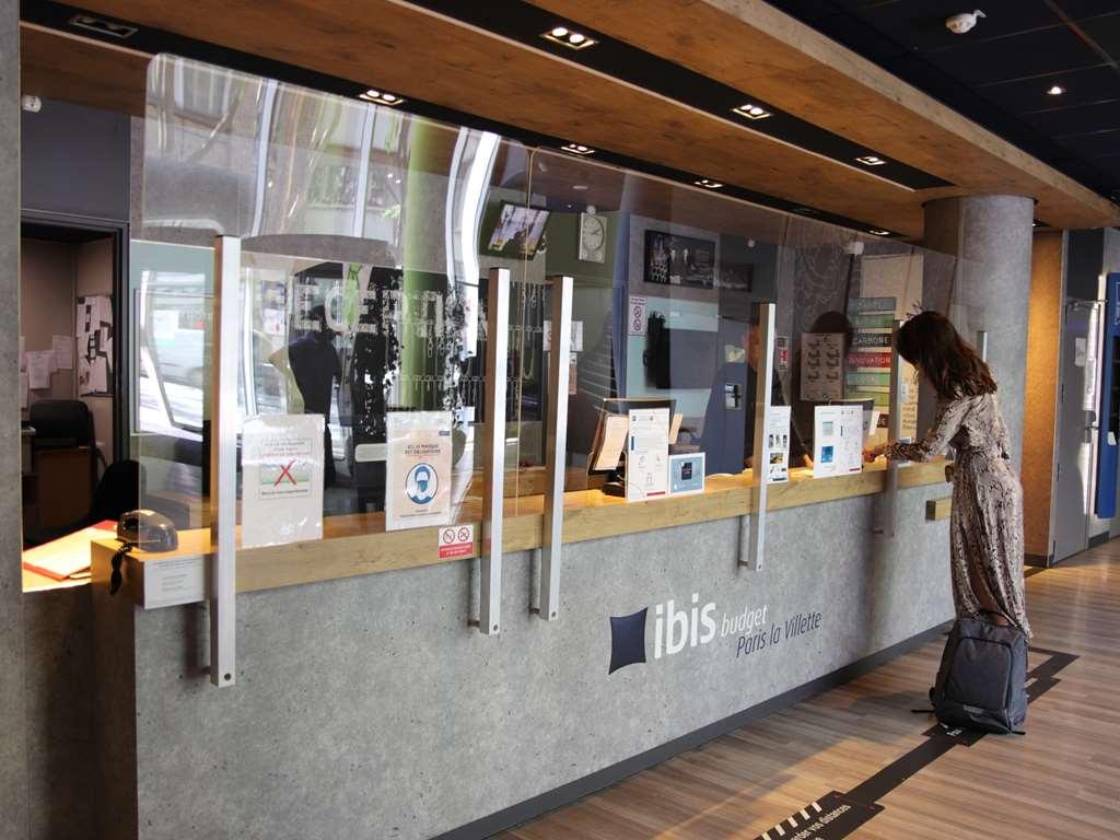 ibis Budget Paris La Villette 19ème Esterno foto