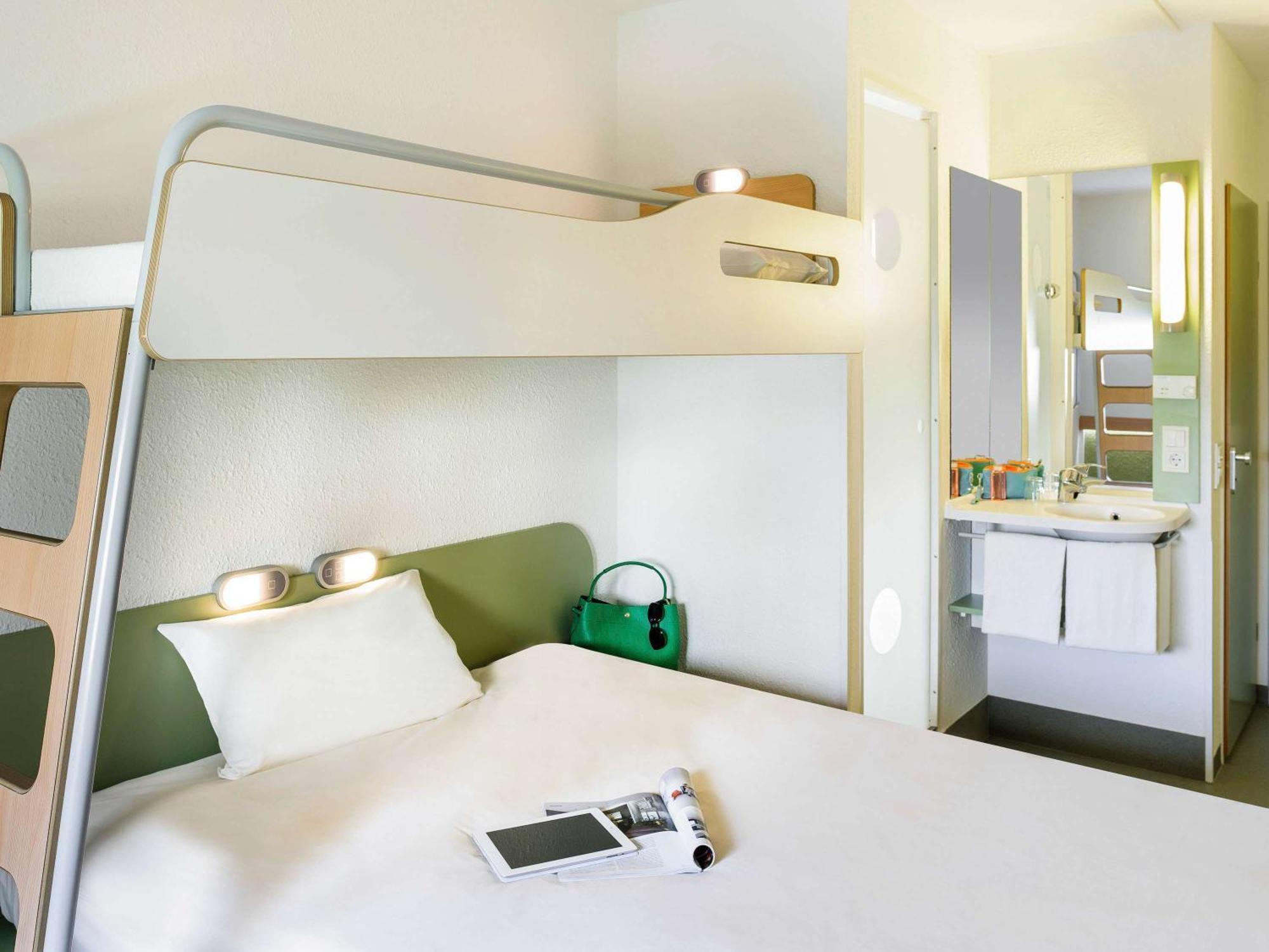 ibis Budget Paris La Villette 19ème Esterno foto