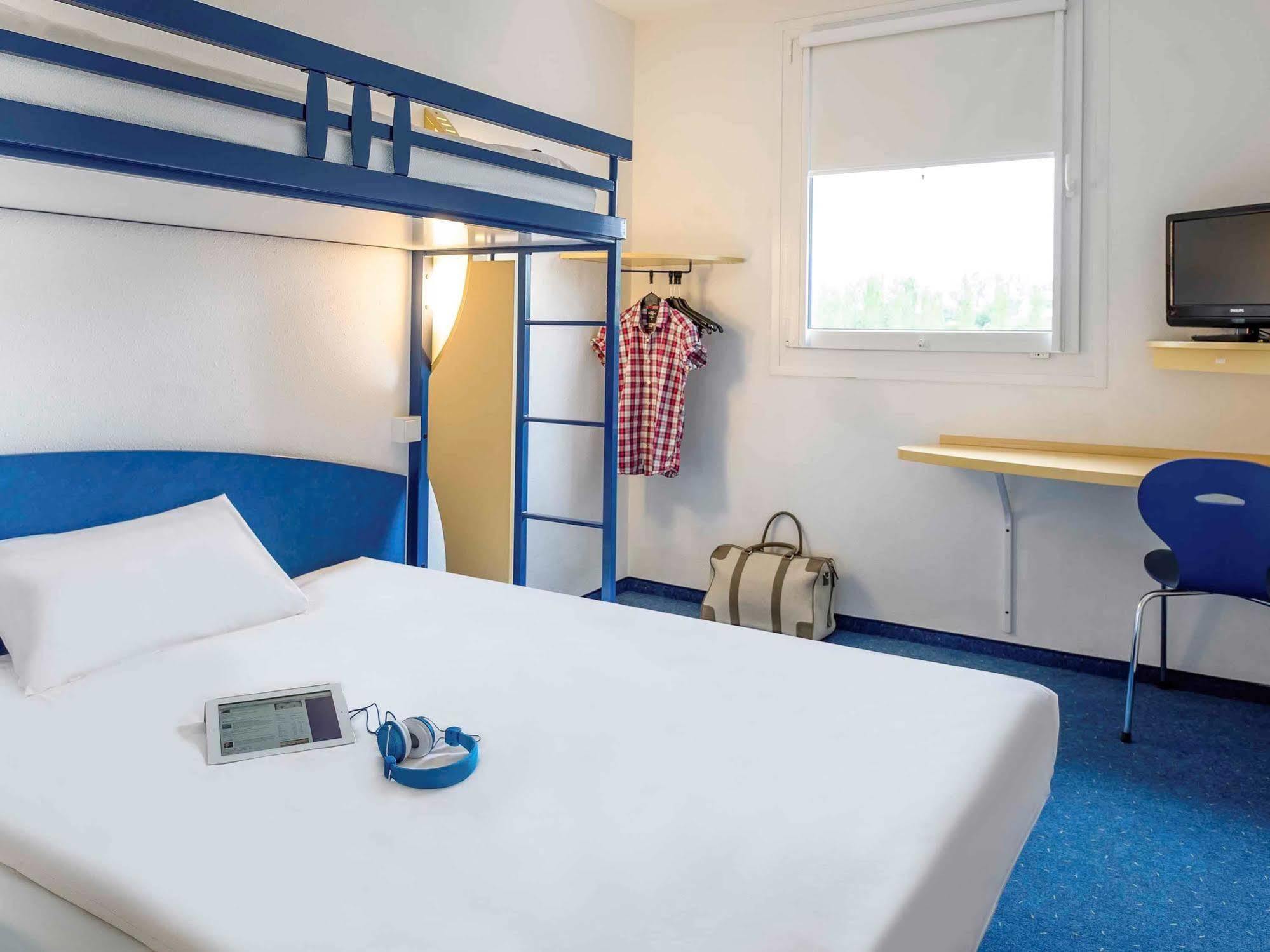 ibis Budget Paris La Villette 19ème Esterno foto